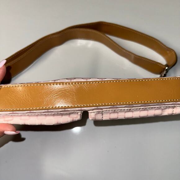 Y2k soft baby pink Nine West mini shoulder bag - Picture 4 of 5